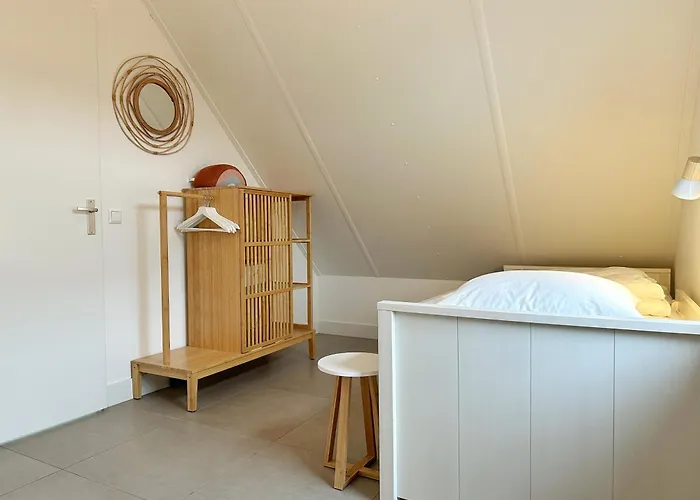 57 Op Recreatiepark De Wielen Villa Sint Maarten