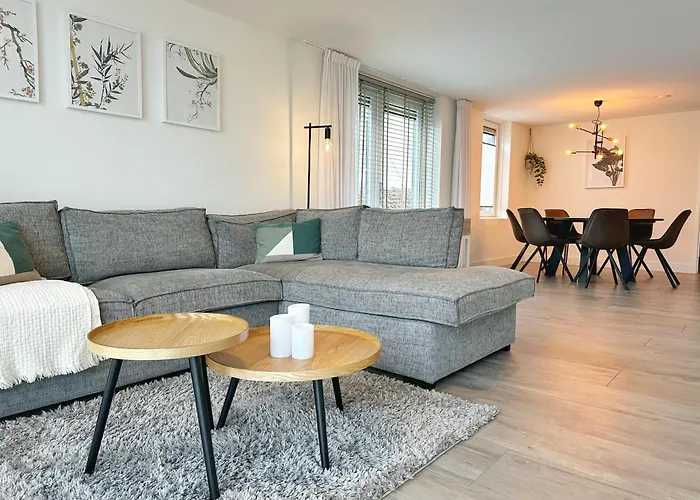 57 Op Recreatiepark De Wielen Villa Sint Maarten