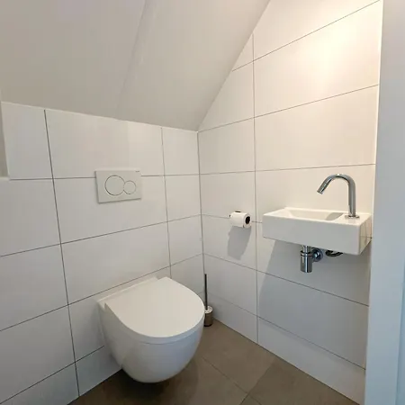 57 Op Recreatiepark De Wielen Villa Sint Maarten