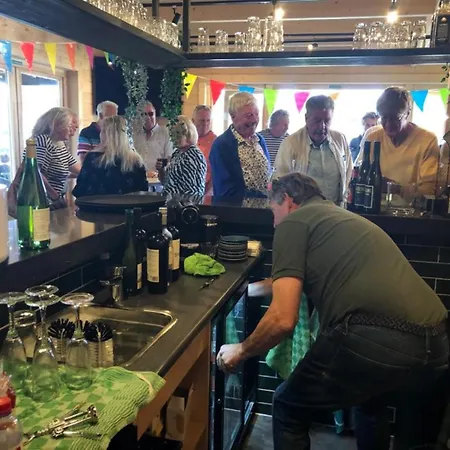 57 Op Recreatiepark De Wielen *